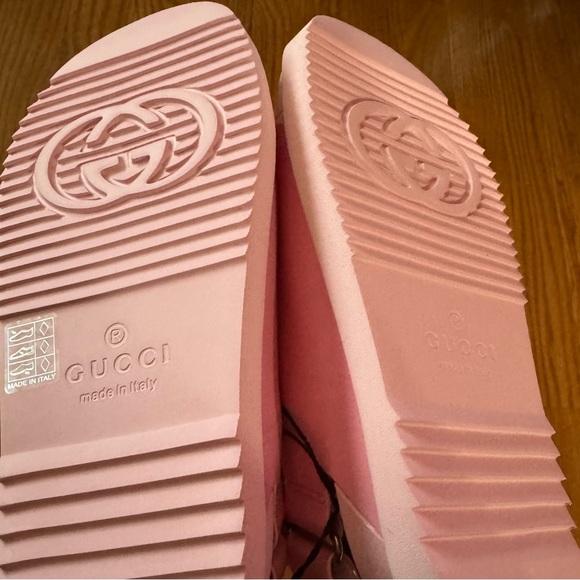 New with tags, Gucci Sandals, size 36 - Picture 7 of 7